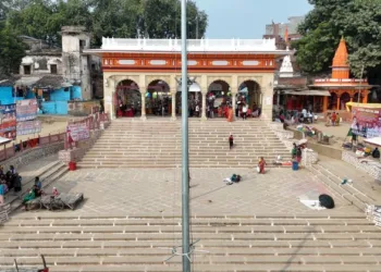 Yogi government to revamp the ghats in Prayagraj ahead of Mahakumbh 2025