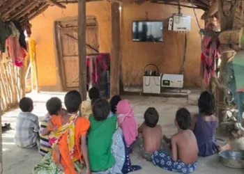 Remote Maoist-affected villages in Sukma get Doordarshan connectivity using solar powered TV sets