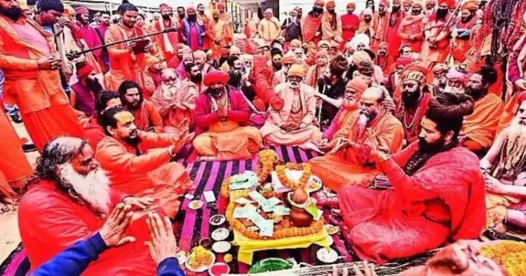 Two sanyasi akharas, Panchayati Akhara Shri Niranjani and Shri Taponidhi Anand Akhara Panchayati, have installed their Dharma Dhwajas following traditional rituals on allocated land