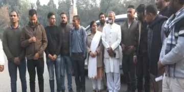 A delegation of BPSC students who met with the Bihar Governor Arif Mohammad Khan on Monday, Image ANI