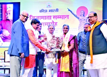 RSS Sarkaryavah Dattatreya Hosabale,  Union Sports Minister Mansukh Mandaviya, MP CM  Dr Mohan Yadav and others during the 'Jijamata Samman Samaroh' organised at Bhopal