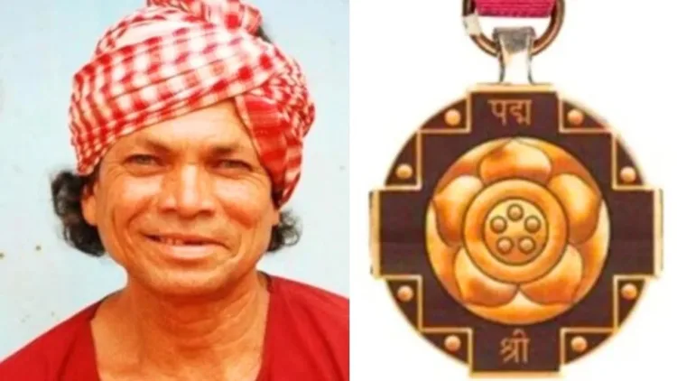 Pamdi Ram Mandavi-left, Image Credit TV9 Bharatvarsh