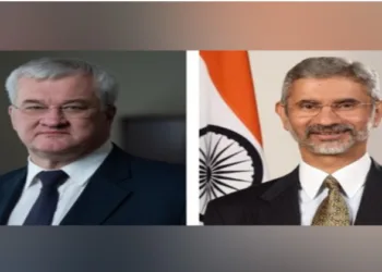 (Left) Ukraine's Foreign Minister Sybiha (Right) External Affairs Minister S Jaishankar