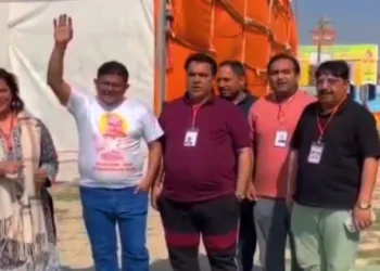 Hindu devotees from Pakistan arrive at Mahakumbh to take the holy dip in Triveni Sangam
