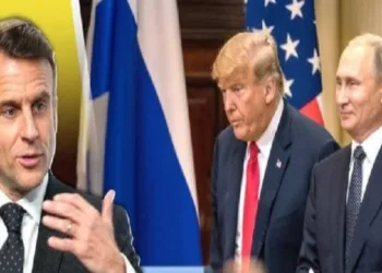 French President Emmanuel Macron (Left), US President Donald Trump, Russian President Vladimir Putin (Right)