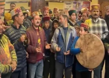 Bairagi community celebrate Holi with traditional songs at Raghunath Mandir