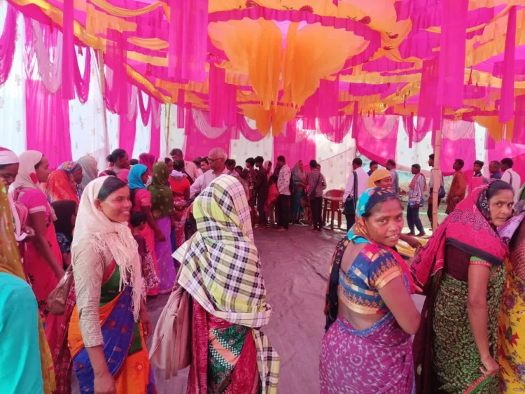 Attempt to carry out illegal religious conversion through "Hallelujah" ceremony by Christian missionaries in Sundargarh district.