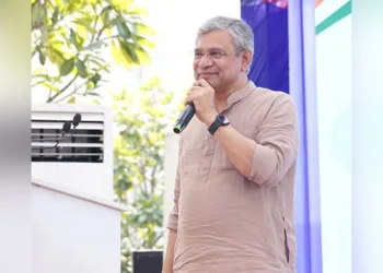 Union Minister Ashwini Vaishnaw addresses pople, says new electronics manufacturing scheme will boost India’s integration into global value chains