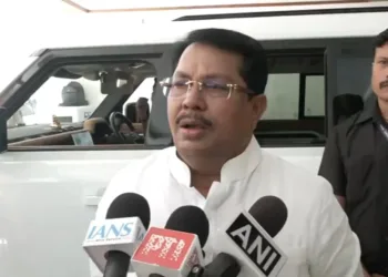 Congress MLA Vijay Waddetiwar