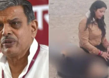 (Left) RSS Sarkaryavah Dattatreya Hosabale (Right) Woman with the body of her husband who was shot dead by Islamic terrorists