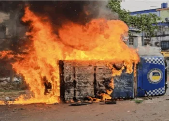 Vehicle torched during Murshidabad violence