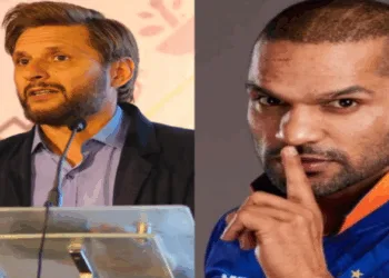 (Left) Former Pakistani Cricketer Shahid Afridi (Right) Former Indian Cricketer Shikhar Dhawan