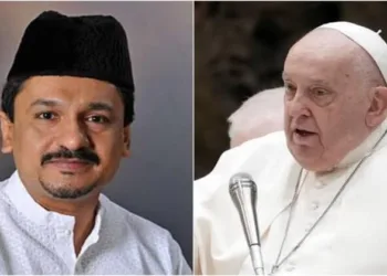 Muslim League Kerala State President Sadiq Ali Shihab Thangal (Left) and Pope Francis (Right)