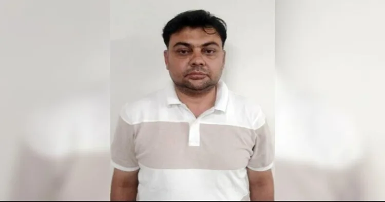 UP STF arrest a Pakistani agency ISI spy named Shahzad from Moradabad