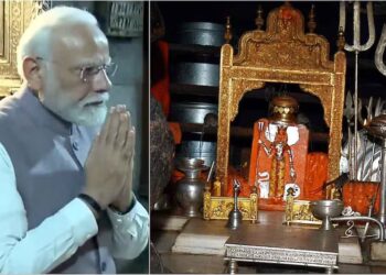 PM Modi at Karni Mata temple ahead of his visit to the Nal Base in Bikaner (Photo: India Today)