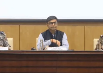 Wing Commander Vyomika Singh - Foreign Secretary Vikram Misri - Colonel Sofiya Qureshi briefing the media on May 10