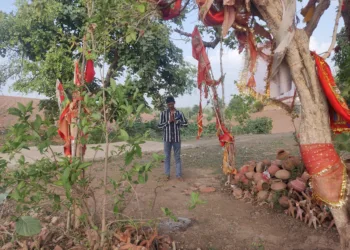 Gajju Macchar, a tribal who practised Christianity for two decades, after his return to the Sanatan fold (Photo: Organiser)