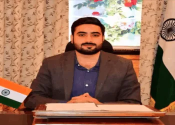 In a first, Kashmiri Pandit IAS officer Akshay Labroo becomes Srinagar Deputy Commissioner