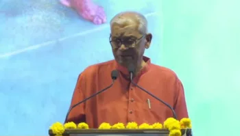 Former Union Minister Arvind Netam during his speech at Karyakarta Vikas Varg Dwiteeiye at Nagpur