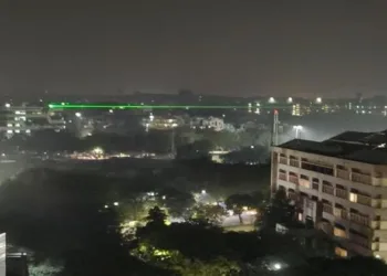 Secure quantum communication established over one kilometre distance using optical link