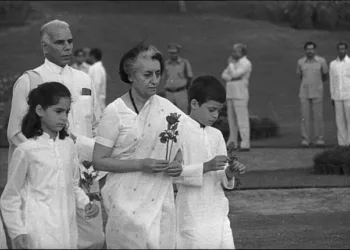 Former Prime Minister Indira Gandhi with young Rahul Gandhi