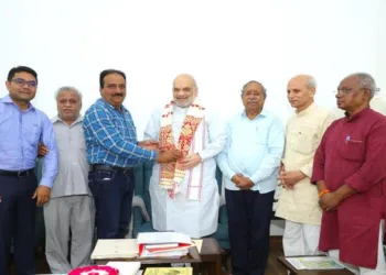 A delegation of the Bharatiya Mazdoor Sangh (BMS), led by B. Surendran, All India Organising Secretary met Union Home Minister Amit Shah