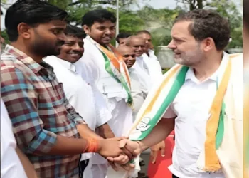 A photo of Rahul Gandhi went viral in which he was seen with the nephew of NEET paper leak accused Sanjeev Mukhiya