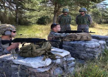 Indian and French troops engage in drills during Exercise SHAKTI-VIII in Southern France