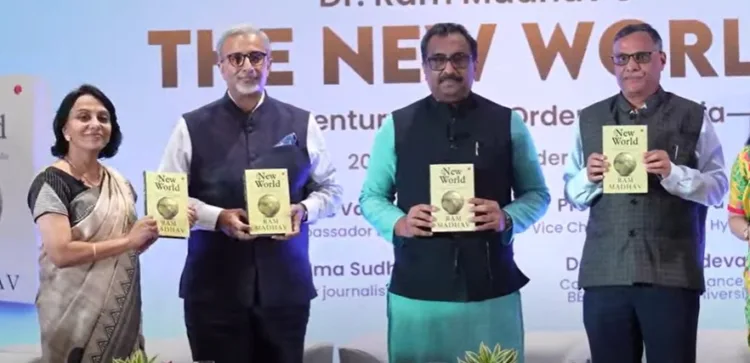At Hyderabad on “The New World: 21st Century Global Order and India” book discussion event.
Uma Sudhir, Ambassador Venkatesh Varma, Dr Ram Madhav Prof. Krishna Deva Rao (left- right)