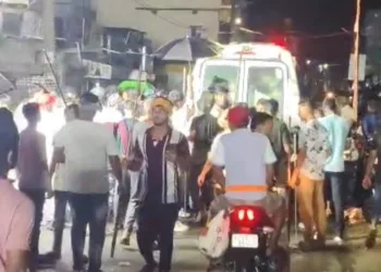 Ambulance attacked during Muharram procession