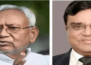 (Left) Bihar CM Nitish Kumar (Right) Late Gopal Khemka