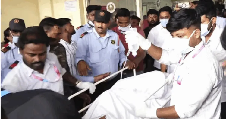 15-year-old burnt girl on the stretcher