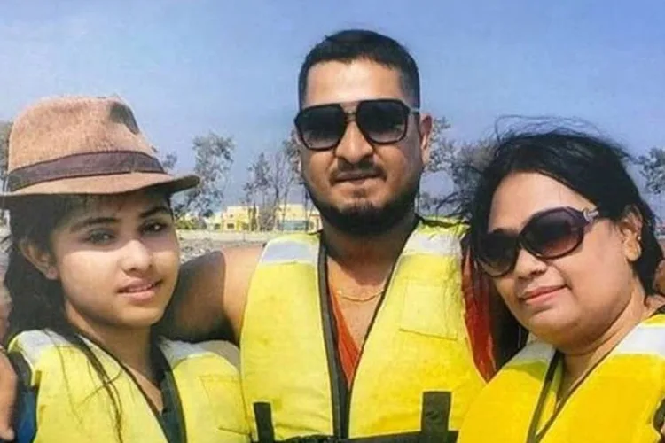 Saddam, Rama and her daughter Jessica