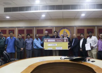 Prof V Kamakoti, Director, IIT Madras Mr Dinanath Soni, Executive Director, Indrarka Quantum Technologies, during MoU signing event at campus on 18 Aug