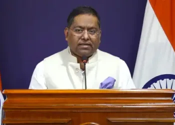 Dhaka fumes at Awami League opening offices in India. MEA says it’s misplaced