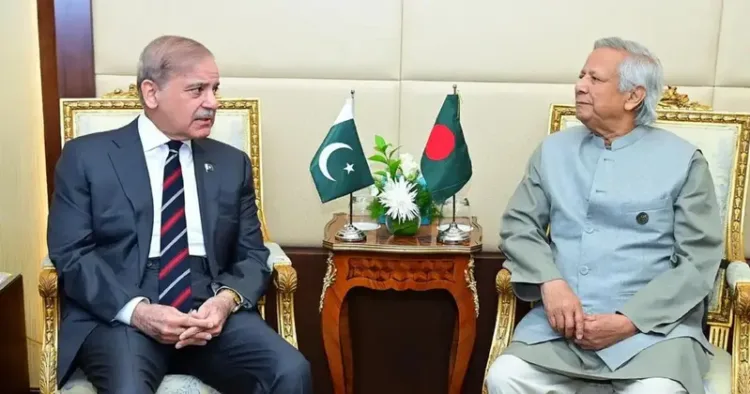 Pakistan Prime Minister Shehbaz Sharif and the Chief Advisor of the interim government of Bangladesh Muhammad Yunus