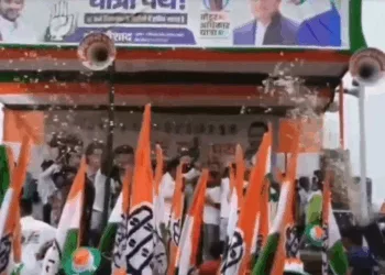 Screengrab of the viral video of rally at Darbhnaga