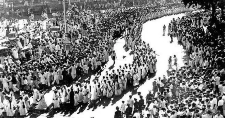 People taking part in the Quit India Movement