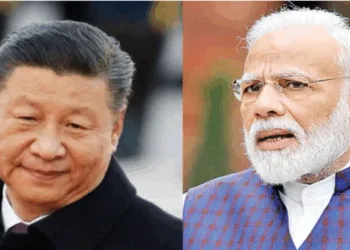 (Left) Chinese President Xi Jinping (Right) PM Narendra Modi