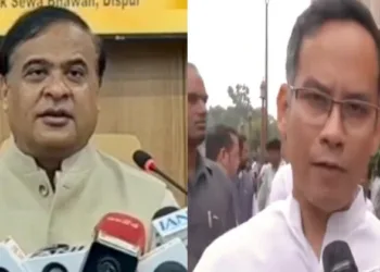 (Left) Assam CM Himanta Biswa Sarma (Right) Congress MP Gaurav Gogoi