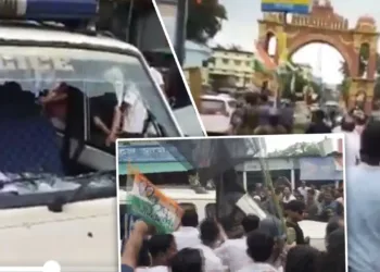 Police vehicles vandalised by the mob led by TMC goons in Bengal