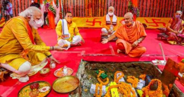 PM Modi performs Ram Mandir Bhoomi Pujan in Ayodhya on 5 August 2020