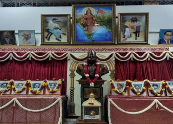 Tributes paid to the RSS Swayamsevaks who were killed in the 1993 RSS office blast