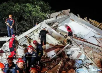 Earthquake of magnitude 6.1 strikes Turkey