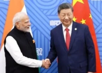 Prime Minister Narendra Modi (Left) and Chinese President Xi Jinping (Right)