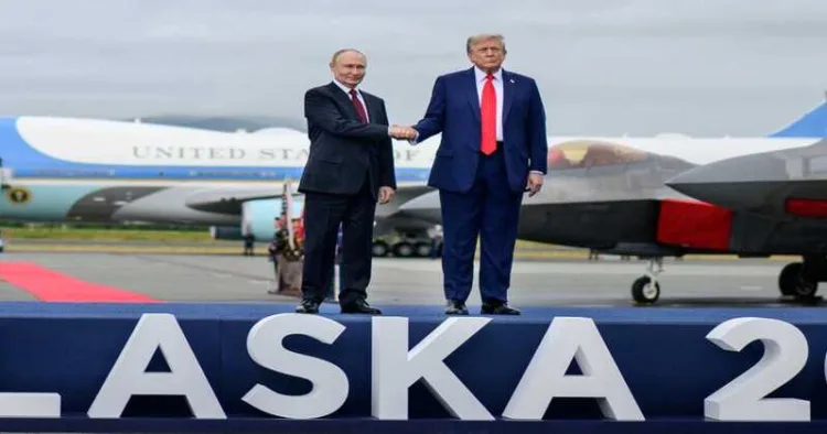 Russian president Valdmir Putin and US President Donald Trump