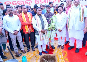Odisha CM Mohan Charan Majhi takes part in the plantation drive on the occasion of PM Modi's 75th birthday