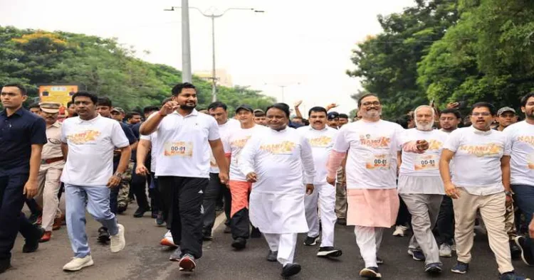CM Mohan Charan Majhi takes part in the marathon