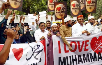 Visuals from a I Love Muhammad march
