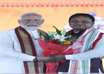 Prime Minister Narendra Modi and Odisha Chief Minister Mohan Charan Majhi